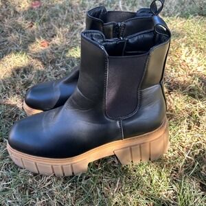 y2K Sugar Gisel Black Ankle Boots Womens 9.5M Lug Sole Platform Chelsea Booties